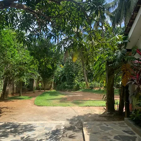 The Lodge By Eco Love Galle Exterior photo
